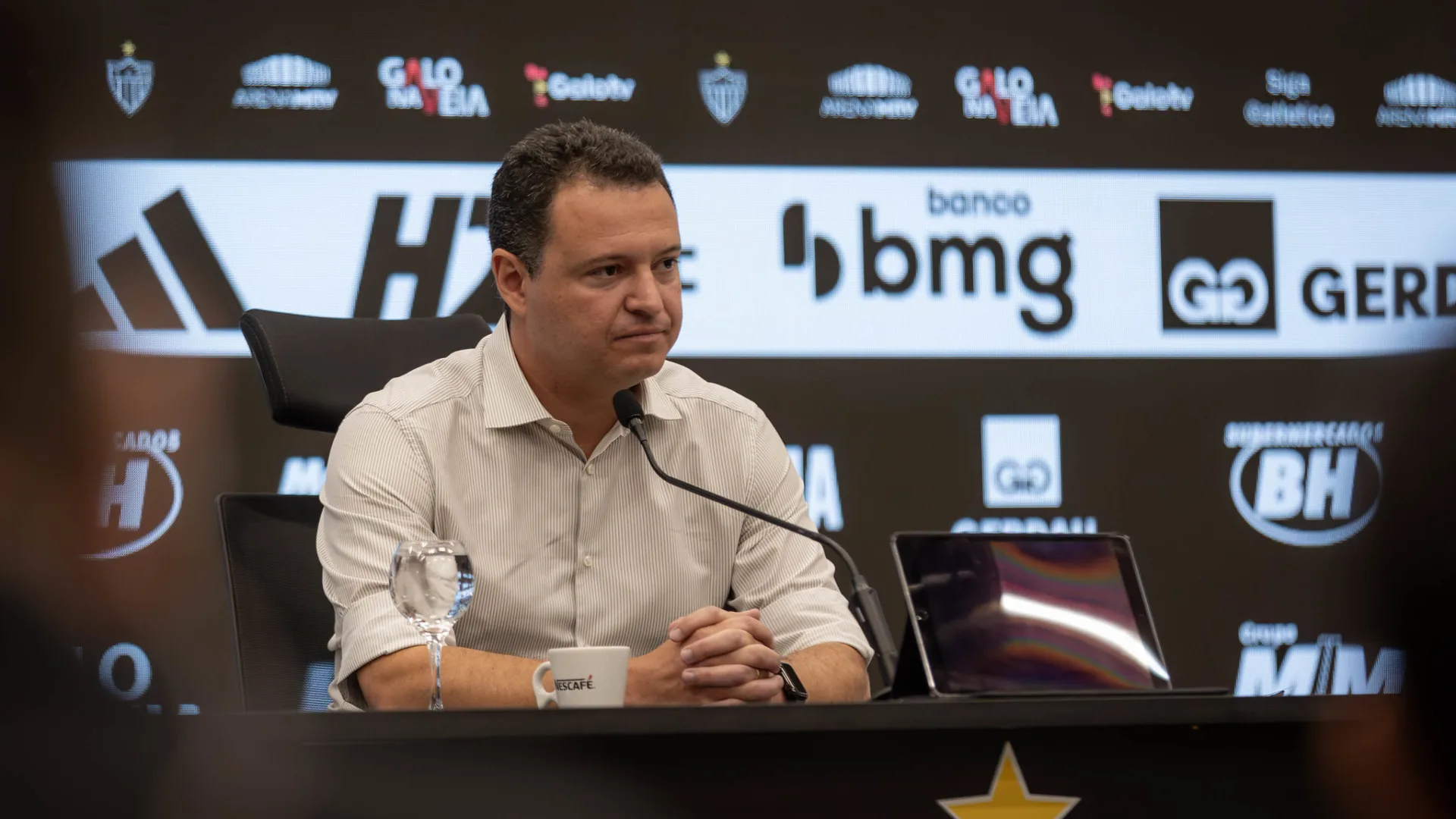 Juan Portilla e Tomás Molina podem pintar no Atlético-MG, diz Nicola: “Descobertos por jornalistas argentinos”