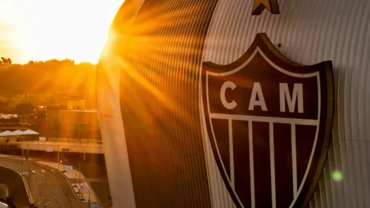 Lucas Tanaka descarta possível novo investidor para o Atlético-MG: “Não vai botar mais dinheiro” Lucas Tanaka descarta possível novo investidor para o Atlético-MG: “Não vai botar mais dinheiro”