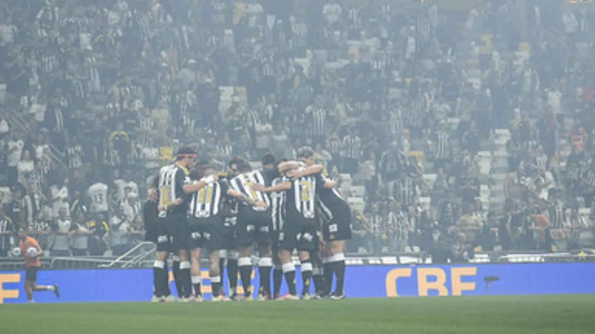 Atlético-MG busca reforços na janela de transferências e Emerson Romano explica: “Contratações para o futuro” 