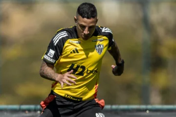 Atlético-MG pode ter Guilherme Arana e Cuello contra o Bahia pelo Brasileirão; Everson e Rony são desfalques