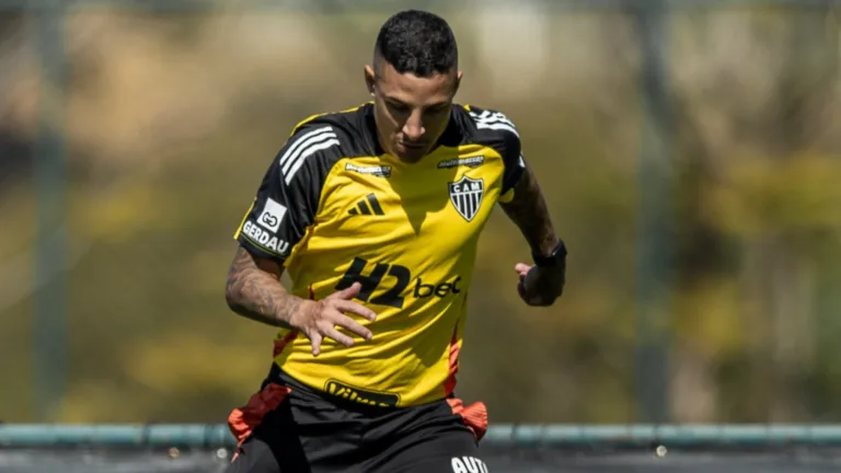 Atlético-MG pode ter Guilherme Arana e Cuello contra o Bahia pelo Brasileirão; Everson e Rony são desfalques