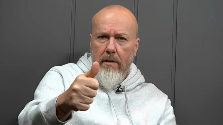 Baldasso exalta Cruzeiro e Palmeiras e mostra confiança no Internacional nas Copas: “Flamengo e Fluminense nada demais”