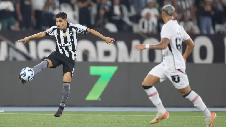 Botafogo empata em casa com o Vitória pelo Brasileirão e torcedores apontam ‘choque de realidade’