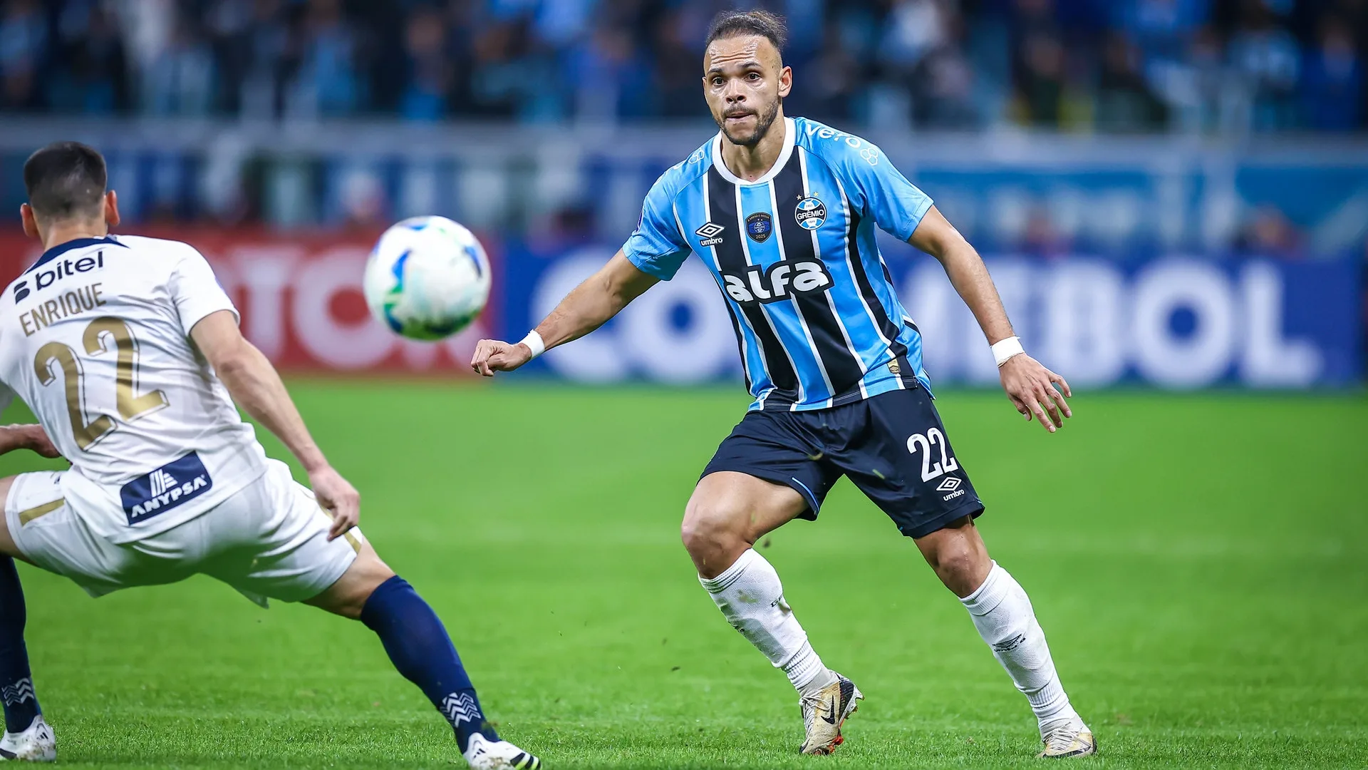 Maurício Saraiva é sincero e aponta futuro do Grêmio na temporada 2025: “Agora é não cair”