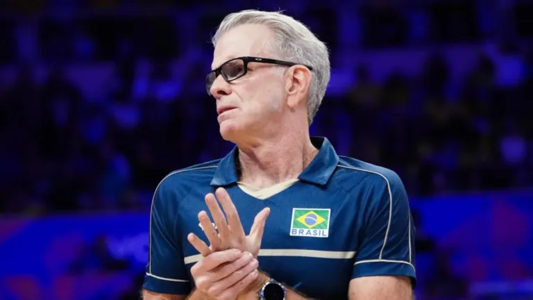 Bernardinho define os 14 relacionados do Brasil para enfrentar a Argentina na VNL sem Maicon e Thiery