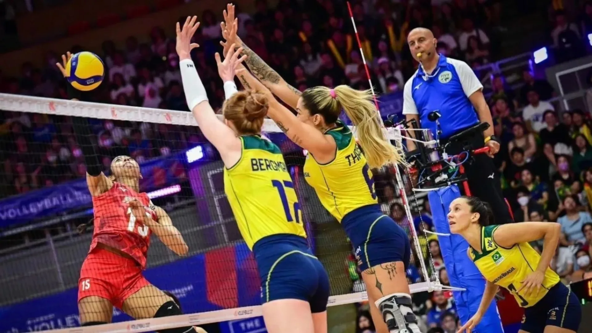 Na semifinal da VNL, Brasil tenta superar maior pontuadora e ‘fantasma’ do ano passado