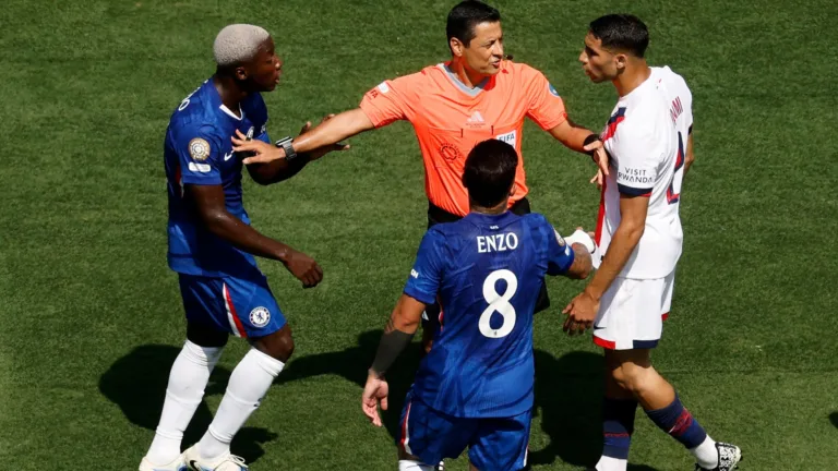 Clima esquenta em Chelsea x PSG após gol de Palmer na final do Mundial: “Enzo Fernandez ama uma confusão”