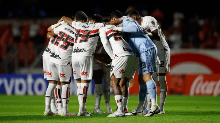 Flávio Prado indica São Paulo entre ameaçados pelo rebaixamento no Brasileirão 2025: “Pelo que produz, corre risco” Flávio Prado indica São Paulo entre ameaçados pelo rebaixamento no Brasileirão 2025: “Pelo que produz, corre risco”
