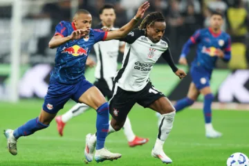 Corinthians perde para RB Bragantino em casa e torcedores se revoltam com pênalti dado pela arbitragem