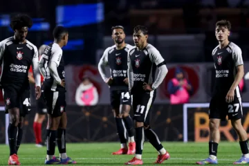 Corinthians tem desfalque por suspensão pela terceira rodada seguida do Brasileirão