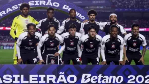 Vampeta alerta Corinthians no Brasileirão Série A e compara com Santos: “Vai brigar para não cair”