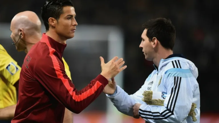 Craque Neto ignora Messi e Neymar ao eleger Cristiano Ronaldo como maior jogador de futebol do mundo: “Depois do Pelé”