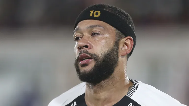 Craque Neto faz desabafo sobre fim da crise do Corinthians: “É um sonho muito distante”