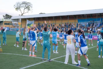 Com investimento pesado, Cruzeiro evolui no futebol feminino e faz a sua primeira venda na história