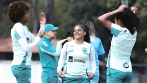 De volta aos treinos, Cruzeiro tem o retorno de Vitória Calhau e Vanessinha após período sem jogar por conta de lesão