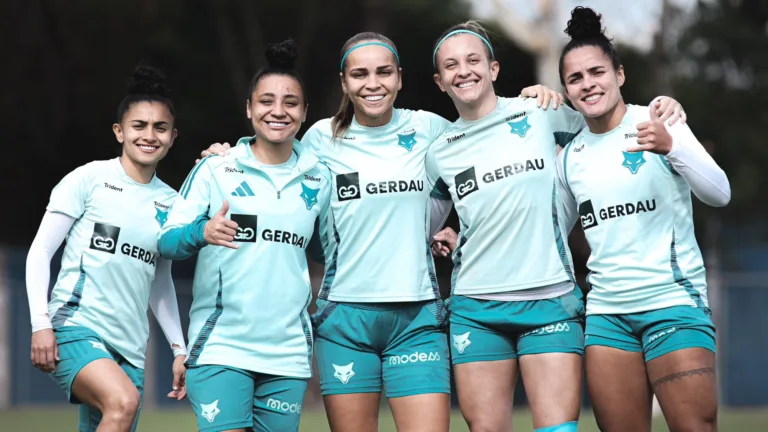Cruzeiro volta aos treinos focado nos confrontos decisivos no Brasileirão Feminino e na Copa do Brasil