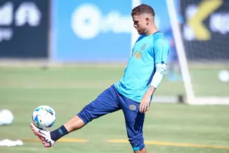 Cuéllar está perto de voltar ao Grêmio