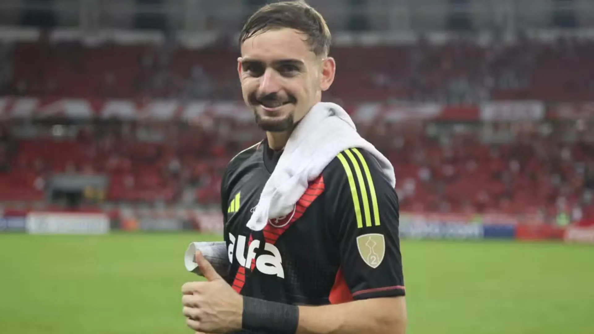 Internacional estende contrato de Anthoni até 2029 e torcedores aprovam: “Tinha que renovar mesmo”