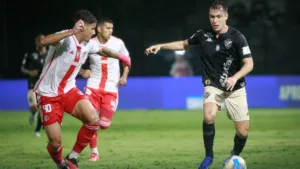 Onde assistir Internacional x Vasco no Brasileirão: prováveis escalações, retrospecto e desfalques