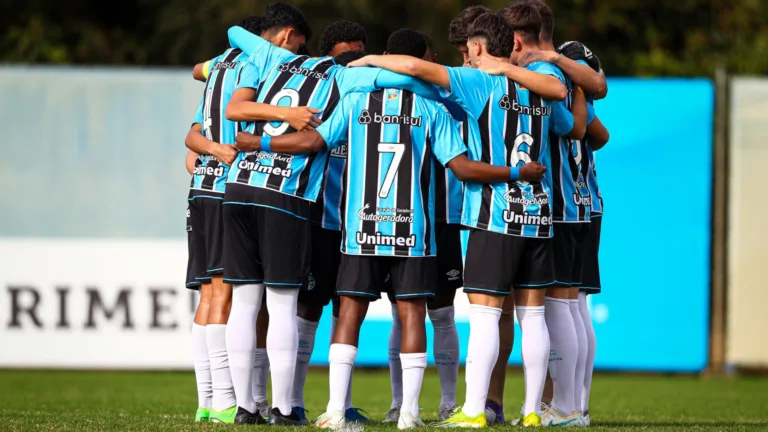 Grêmio perde para o Cuiabá, corre risco de rebaixamento no Brasileirão Sub-20 e torcida dispara: “Trabalho é horrível”