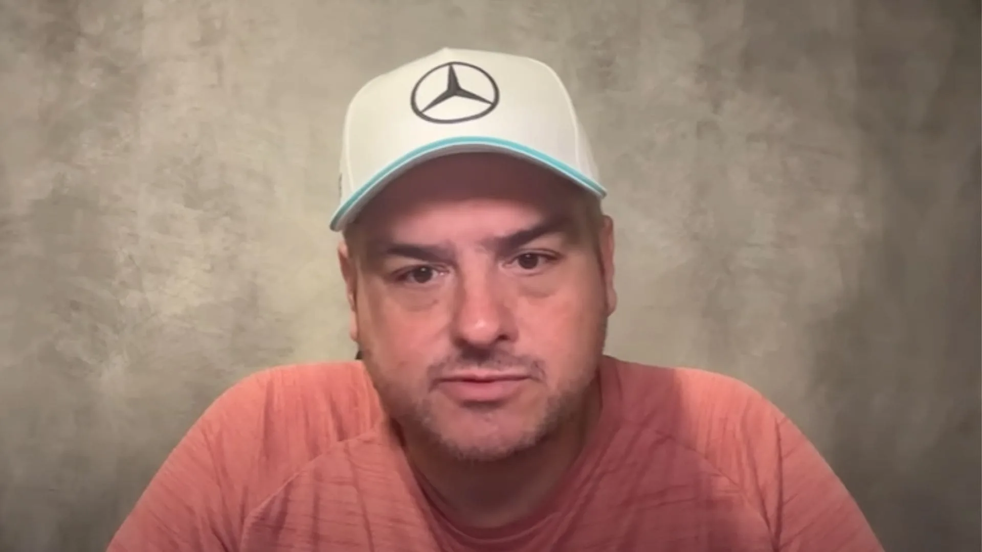 Rica Perrone coloca o Grêmio entre os clubes grandes que podem ser rebaixados: “Mostra uma dificuldade muito grande”