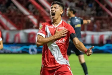 Boca Juniors disputa contratação de Alan Rodríguez com o Internacional e torcedor perde a esperança: “Podem procurar outro”