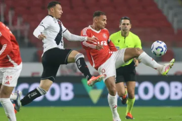 Em jogo movimentado no Beira-Rio, Internacional e Vasco empatam, e colorados lamentam: “Era jogo para três pontos”