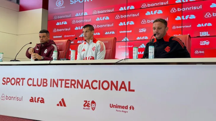 Lateral-direito, Alan Benítez é apresentado oficialmente no Internacional: “Não foi difícil escolher vir para o clube” Lateral-direito, Alan Benítez é apresentado oficialmente no Internacional: “Não foi difícil escolher vir para o clube”