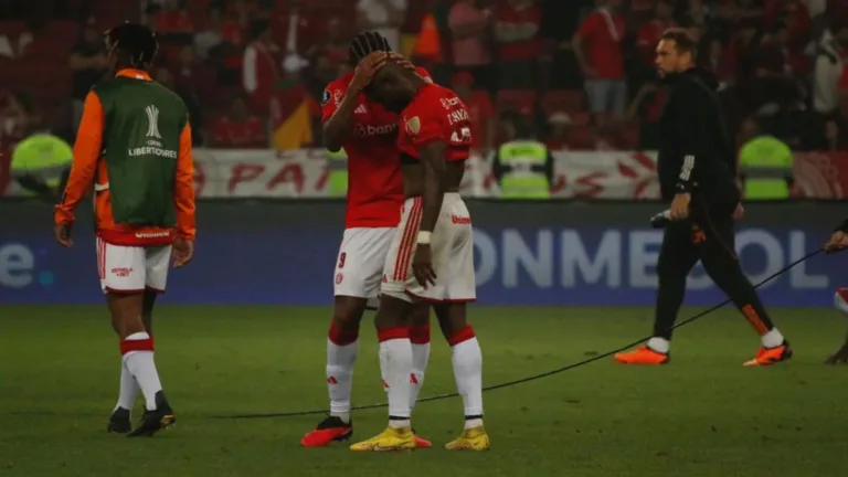 Enner Valencia e Richard estão relacionados para ida da Copa do Brasil e torcedores relembram 2023: “Reforço pro Fluminense”