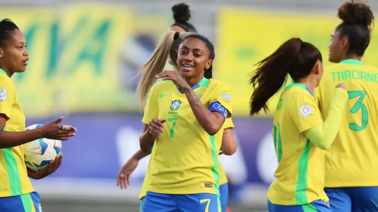 Artilharia da seleção brasileira feminina na Copa América tem Kerolin e Amanda Gutierres na liderança