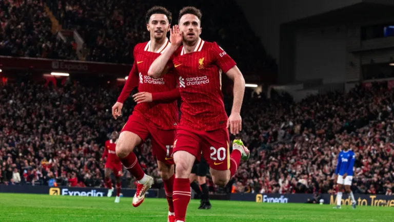 Liverpool decide aposentar camisa usada por Diogo Jota e internautas elogiam: “Uma das instituições mais respeitosas do mundo”