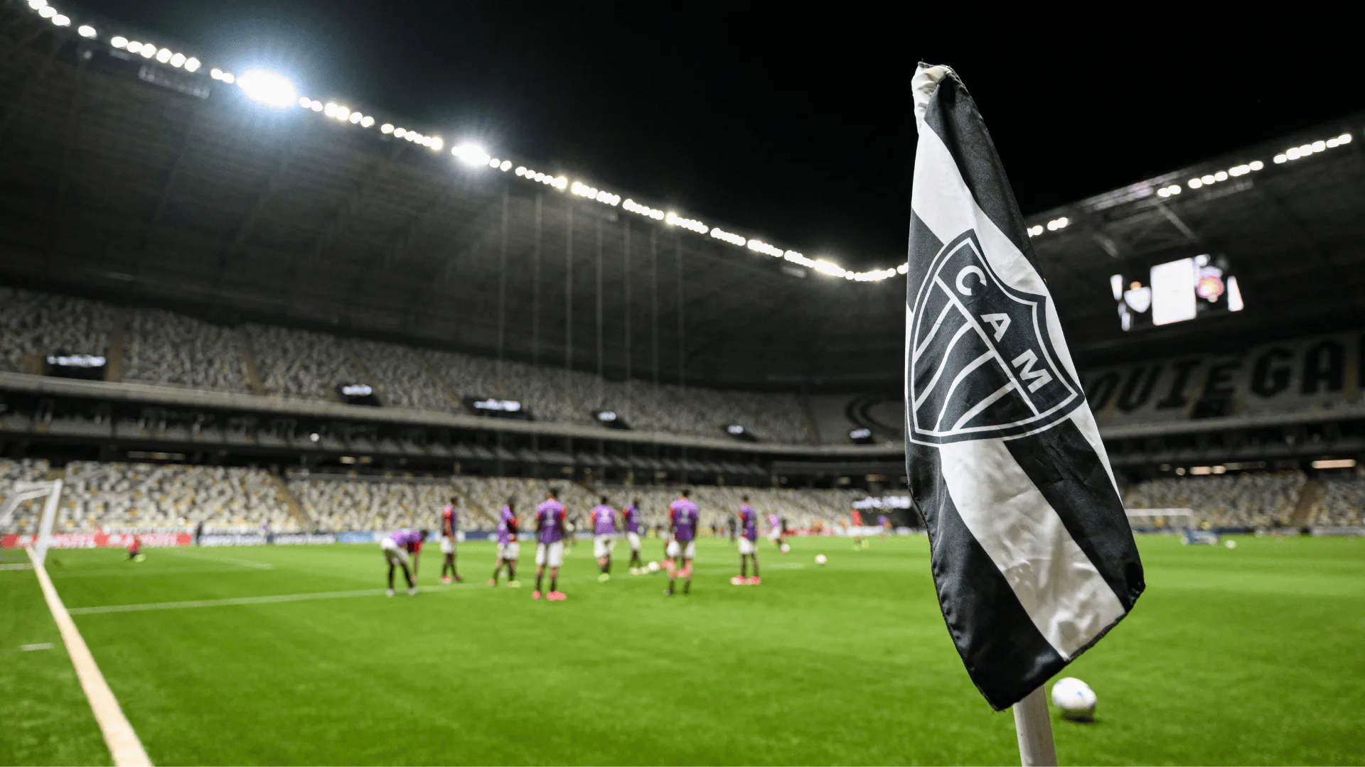 Domenico Bhering admite crise financeira do Atlético-MG, mas nega atraso de salários dos funcionários: “Absolutamente em dia”