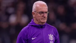 Craque Neto antecipa futuro de Dorival em caso de derrota em Palmeiras x Corinthians: “Já corre risco”
