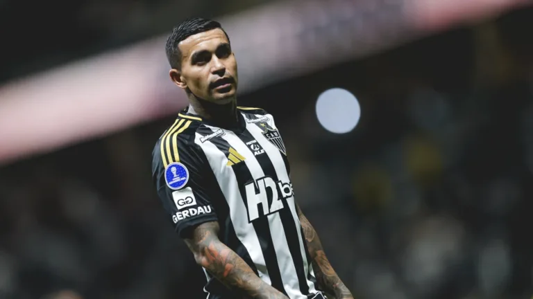 Dudu, Garro, Gil, Lyanco e mais: Brasileirão Série A tem 18 jogadores suspensos no começo da 17ª rodada