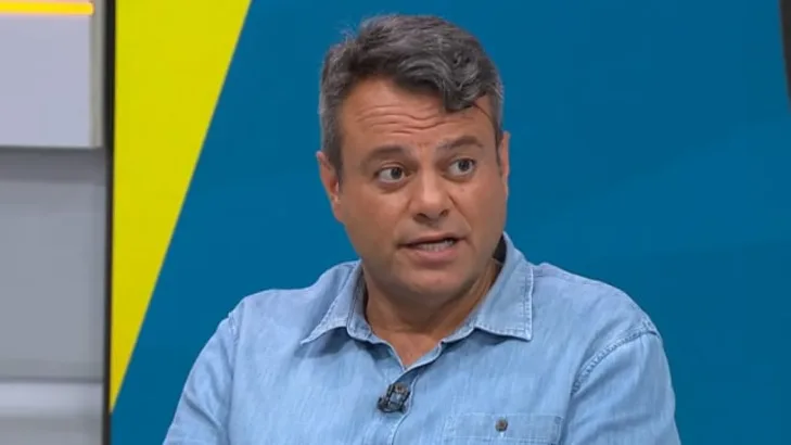 Eric Faria critica Fifa por permitir participação de João Pedro em Fluminense x Chelsea: “Desequilibra a competição” Eric Faria critica Fifa por permitir participação de João Pedro em Fluminense x Chelsea: “Desequilibra a competição”