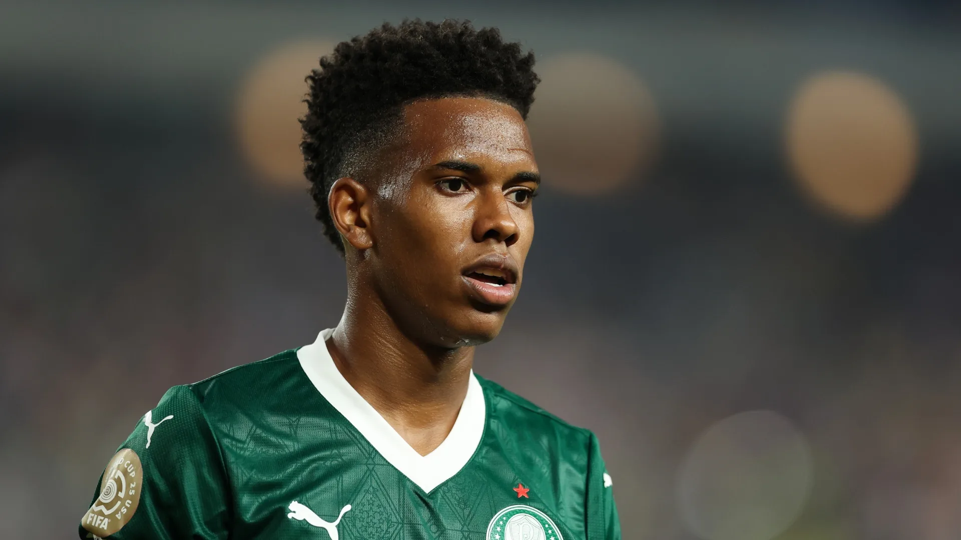 Estêvão se irrita em coletiva após Palmeiras x Chelsea no Mundial e questiona jornalista: “O que você acha que faltou?”