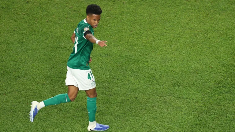 Abel Ferreira, do Palmeiras, revela conselhos a Estêvão e projeta jogador no Chelsea: “Vai receber condições”