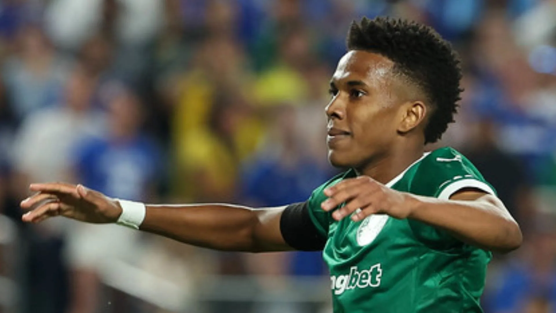 Rizek inclui Estêvão, do Palmeiras, em seleção dos melhores jogadores dos clubes brasileiros no Mundial
