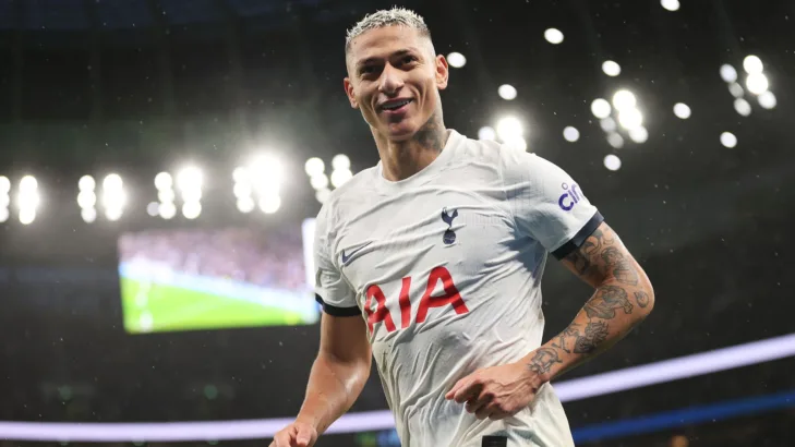 Fábio Azevedo confirma interesse do Vasco por Richarlison, do Tottenham, mas adverte: “A negociação é muito difícil” Fábio Azevedo confirma interesse do Vasco por Richarlison, do Tottenham, mas adverte: “A negociação é muito difícil”