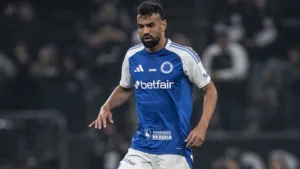 Juventus faz consulta por Fabrício Bruno e avalia possível investida na próxima janela