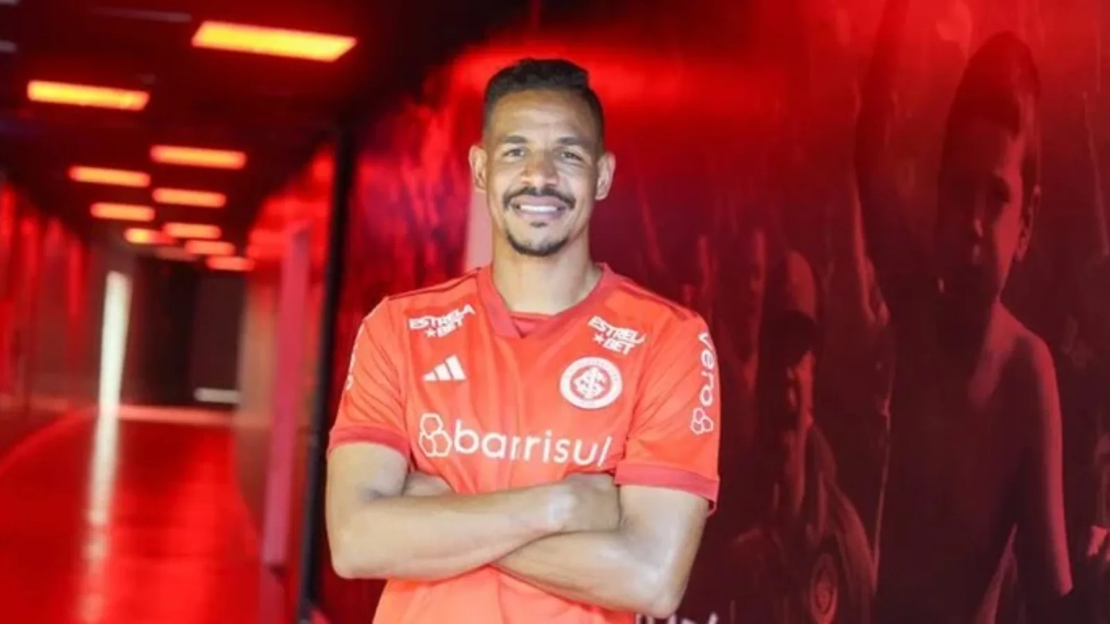 Internacional libera Fernando e futuro do jogador não preocupa, crava Leonardo Moll: “Foco exclusivo na recuperação”