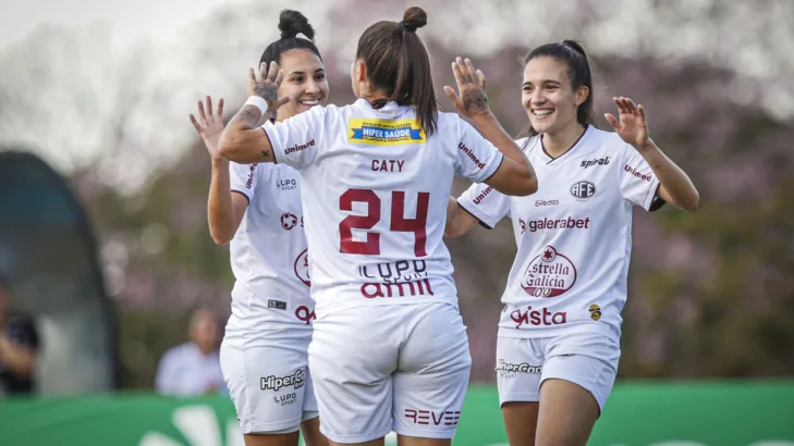 Ferroviária tem posição ameaçada no Paulistão Feminino com jogo adiado do Santos Ferroviária tem posição ameaçada no Paulistão Feminino com jogo adiado do Santos