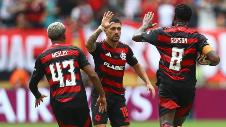 Diego Souza admite alegria após eliminação do Flamengo no Mundial: “Não entrou com a faca nos dentes”
