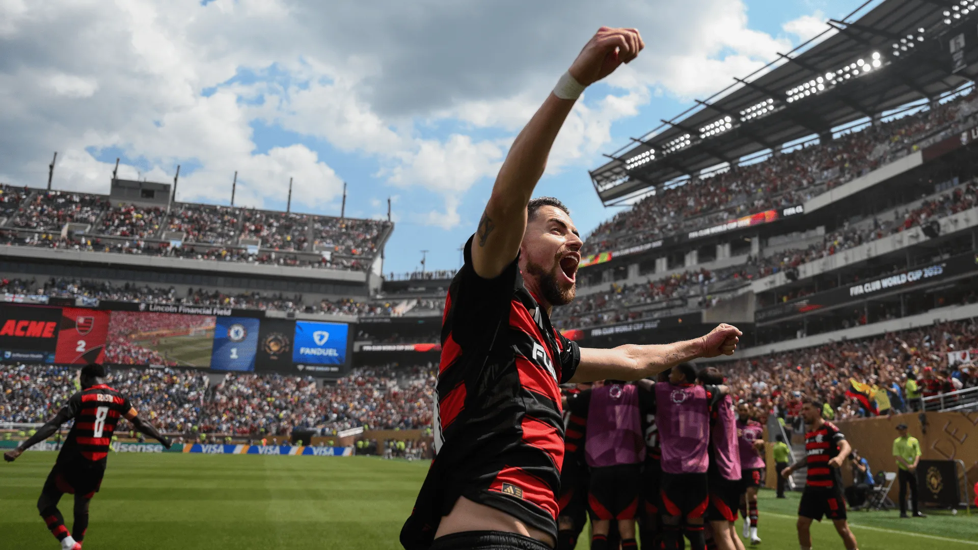 Torcedores ‘gringos’ colocam Flamengo, Santos e Palmeiras no top-3 dos maiores times do Brasil