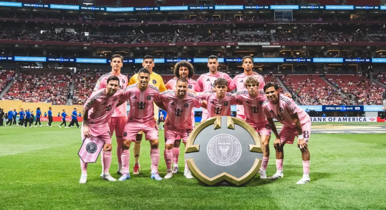 Flamengo pode contratar Segovia, companheiro de Lionel Messi