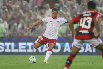 Baldasso reprova pressão do Internacional contra o Flamengo no Maracanã: “Não somos o Bayern”