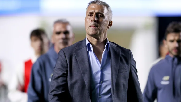 Flávio Prado diverge de Vampeta, ignora reação e não ‘salva’ São Paulo do rebaixamento no Brasileirão: “Vai brigar até o final”