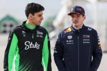 Salário de Max Verstappen é quase 35 vezes maior que o de Gabriel Bortoleto na Fórmula 1 hoje