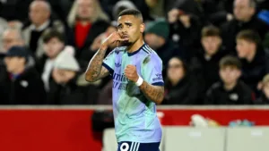 Velloso explica o que pode travar negociação do Palmeiras com Gabriel Jesus: “Preocupação com o gramado do Allianz”