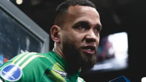 Galvão Bueno destaca Everson em classificação do Atlético-MG na Sul-Americana: “Poucas vezes vi um goleiro tão decisivo”